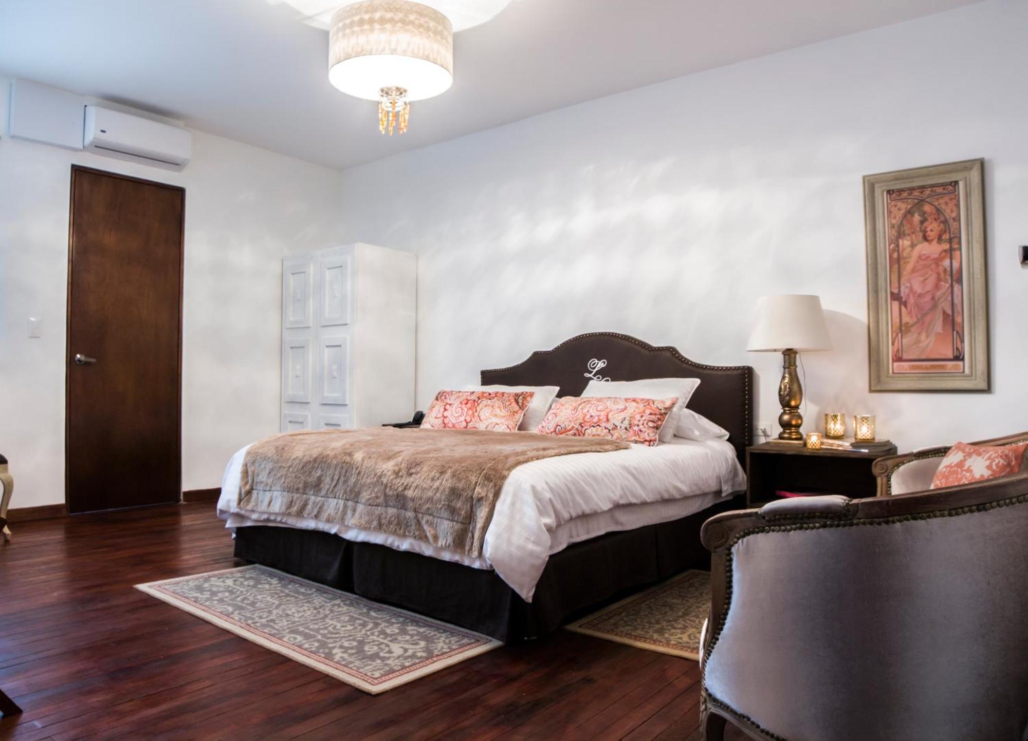 Leclerc Hotel Boutique Cali Granada エクステリア 写真